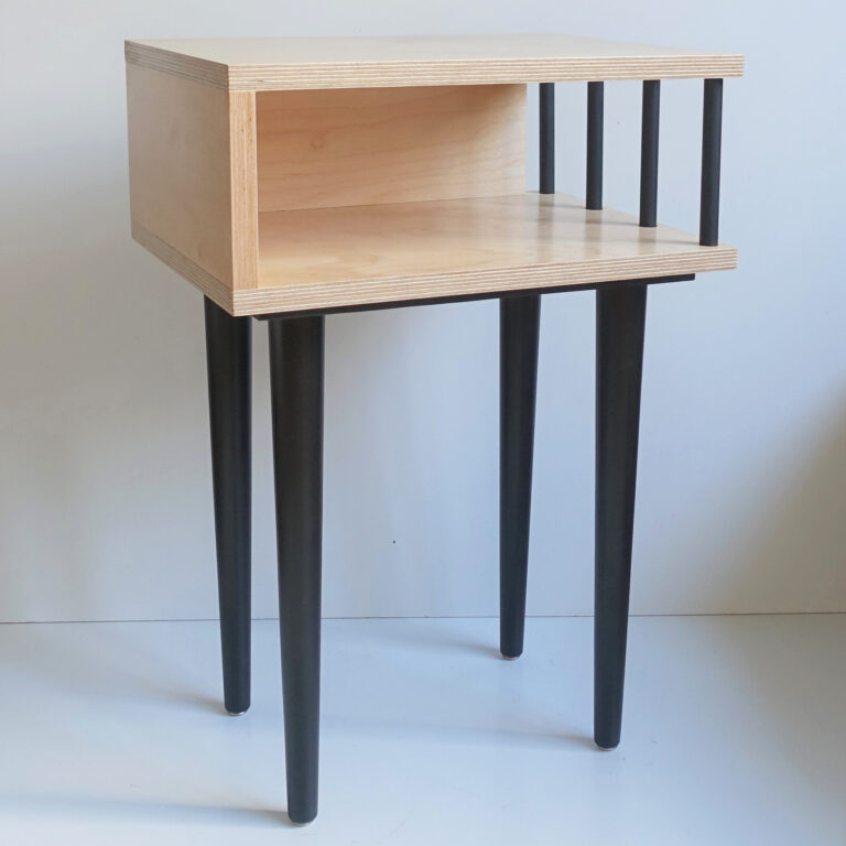 Stolik pomocnik Sn46