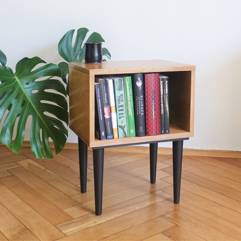 Stolik pomocnik Sn47