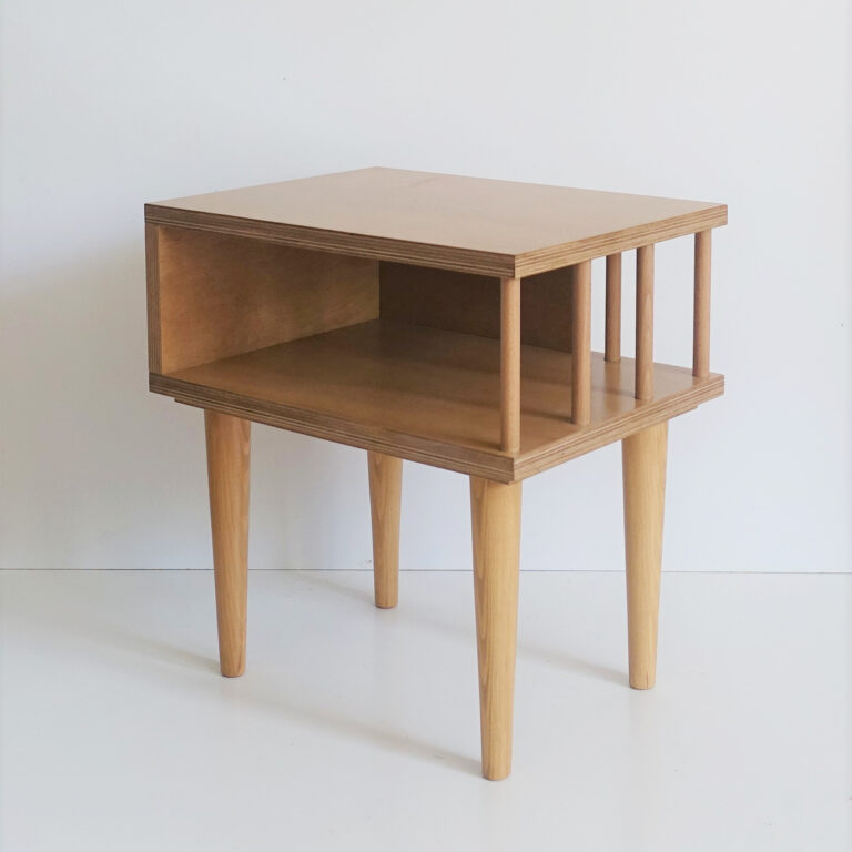 Stolik pomocnik Sn64