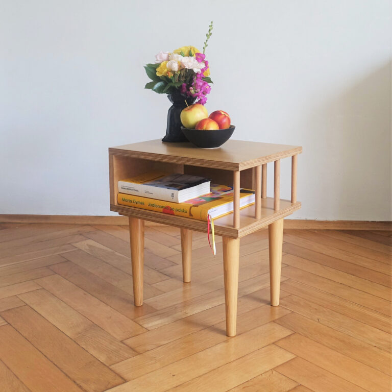 Stolik pomocnik Sn64